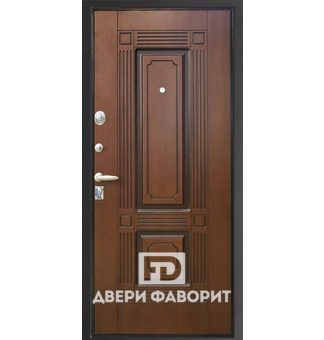 Одностворчатая дверь в квартиру с внутренней отделкой МДФ
