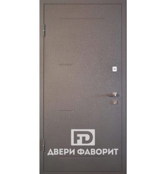 Дверь стальная с шумоизоляцией